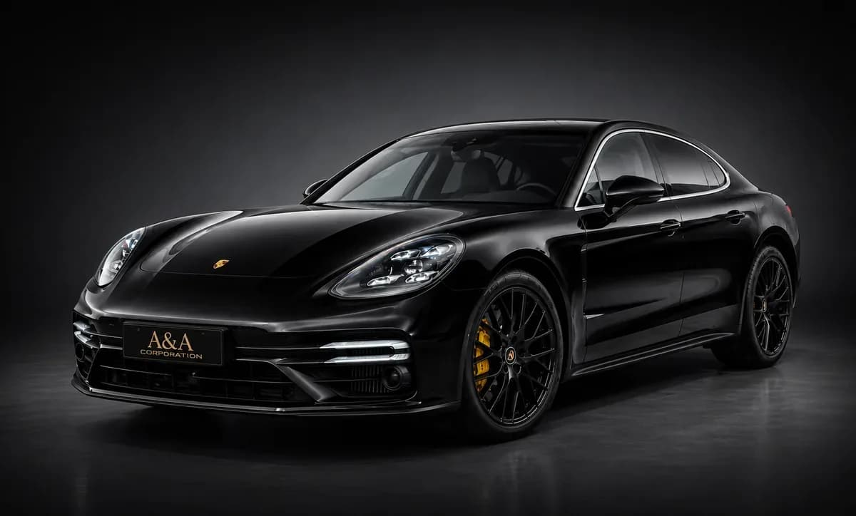 Czarne Porsche Panamera floty A&A w ciemnym studiu